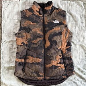 The North Face Camo Vest 🌅